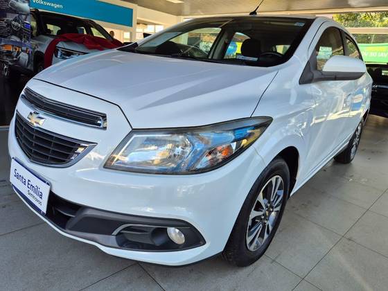 CHEVROLET ONIX 1.4 MPFI LTZ 8V FLEX 4P AUTOMÁTICO CHEVROLET ONIX 1.4 MPFI LTZ 8V FLEX 4P AUTOMÁTICO